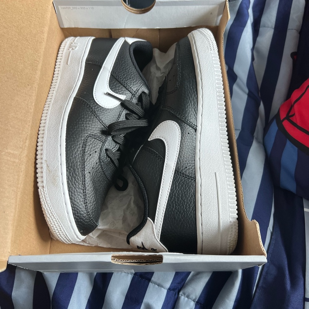 Nike Air Force 1